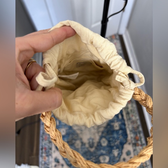 Tan Raffia Bucket Bag Small Woven Purse Handbag Pearl y2k - Picture 3 of 4